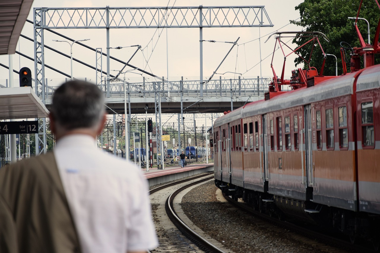 Modernizacja Stacji Bydgoszcz Fordon — Nowy Rozdział w Komunikacji Kolejowej